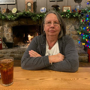 Meet your Posher, Carol